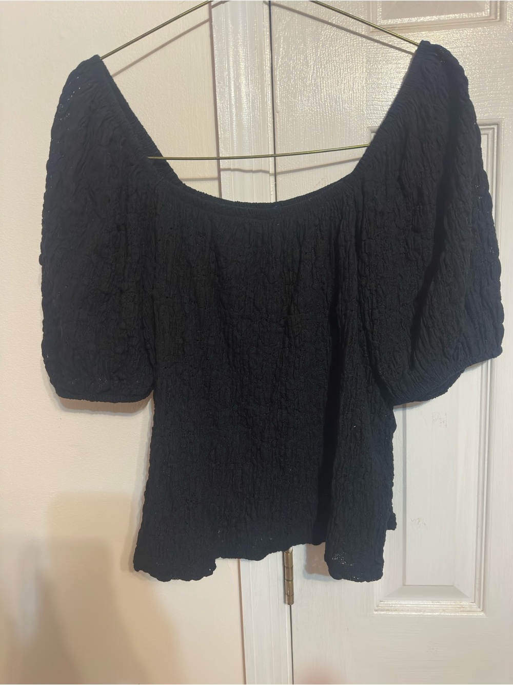 Old Navy Black Puff Sleeve Scoop Neck Top
